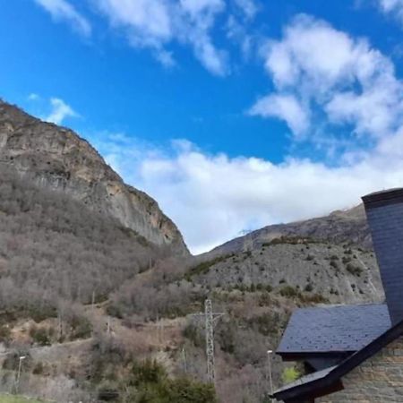 Apartamento Tarmanones Escarrilla Exterior foto